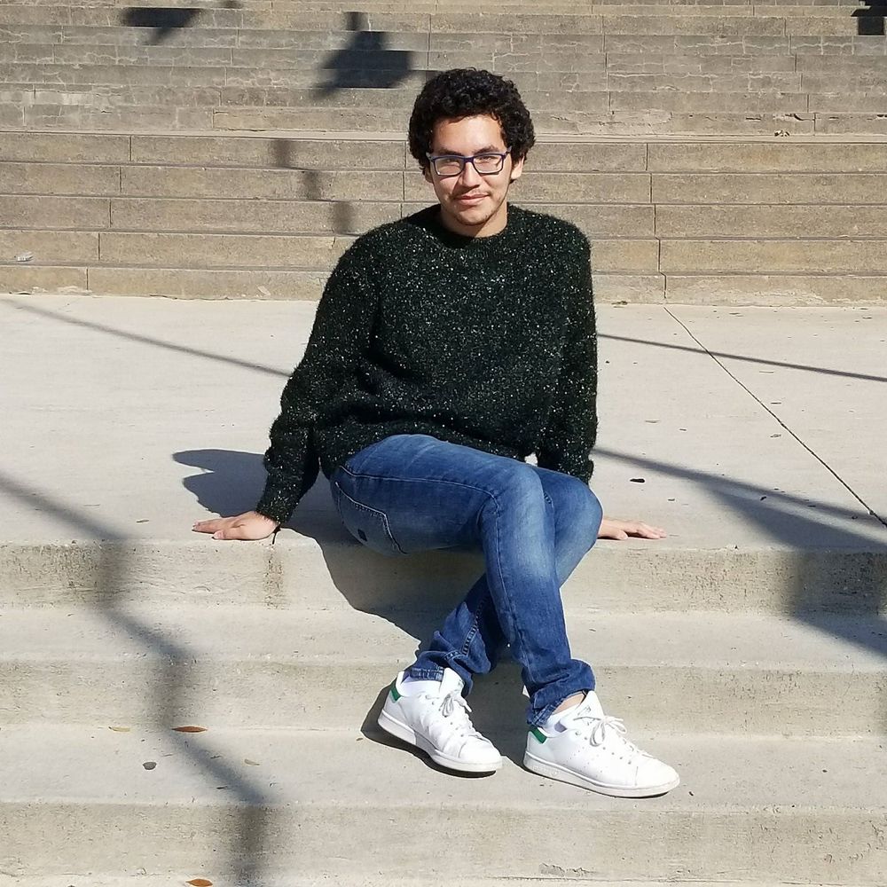 Meet your Posher, Alejandro